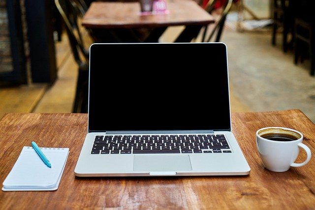 Testei 2 Laptops Populares do Mercado: Cuidado Para Não Errar na Escolha Testei 2 Laptops Populares do Mercado: Cuidado Para Não Errar na Escolha